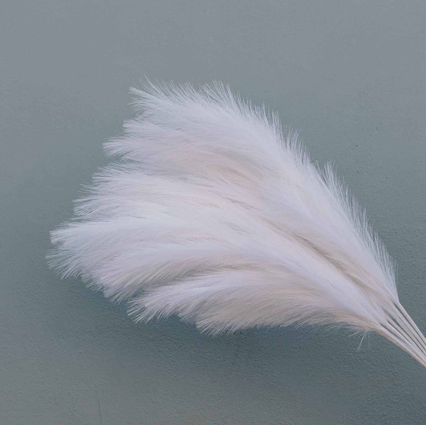 Large Faux Pampas Grass - White